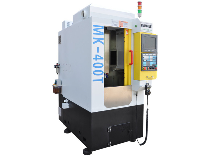 如何避免精雕機(jī)生銹呢？